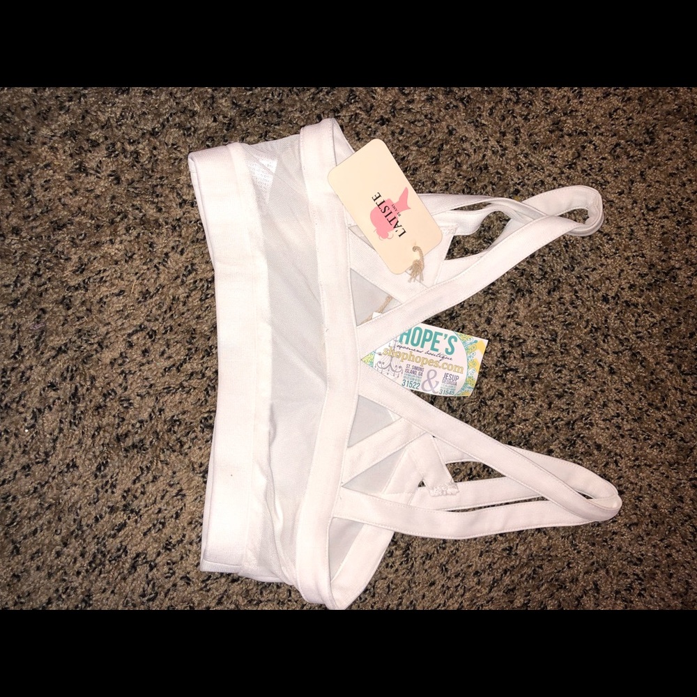 Crop Top - Picture 2 of 4